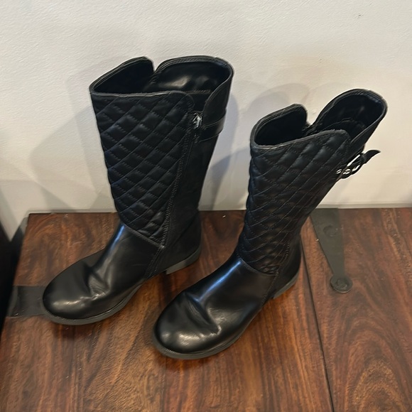 Olive & Edie Girls Black Boots Size 3 - Picture 2 of 9